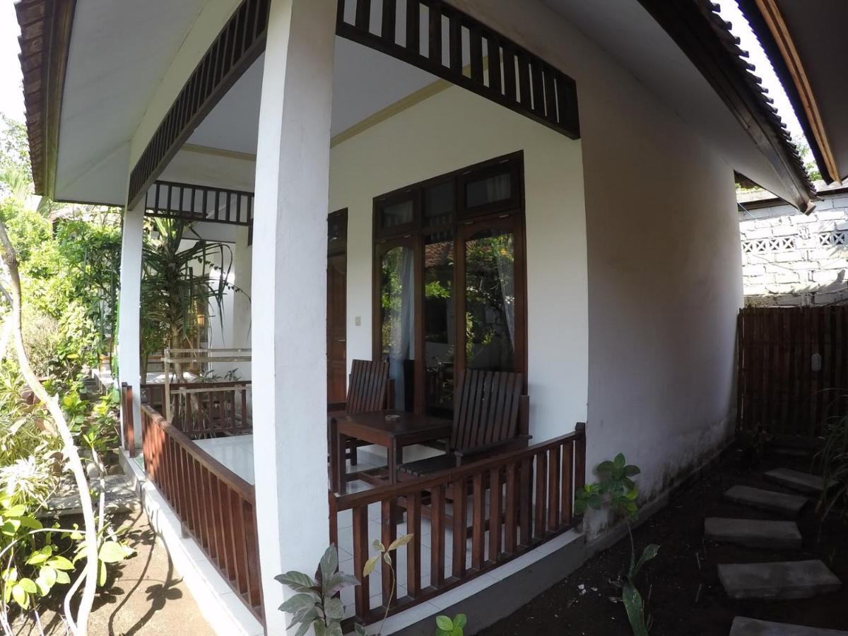 Gili Smile Bungalow Gili Trawangan Eksteriør billede