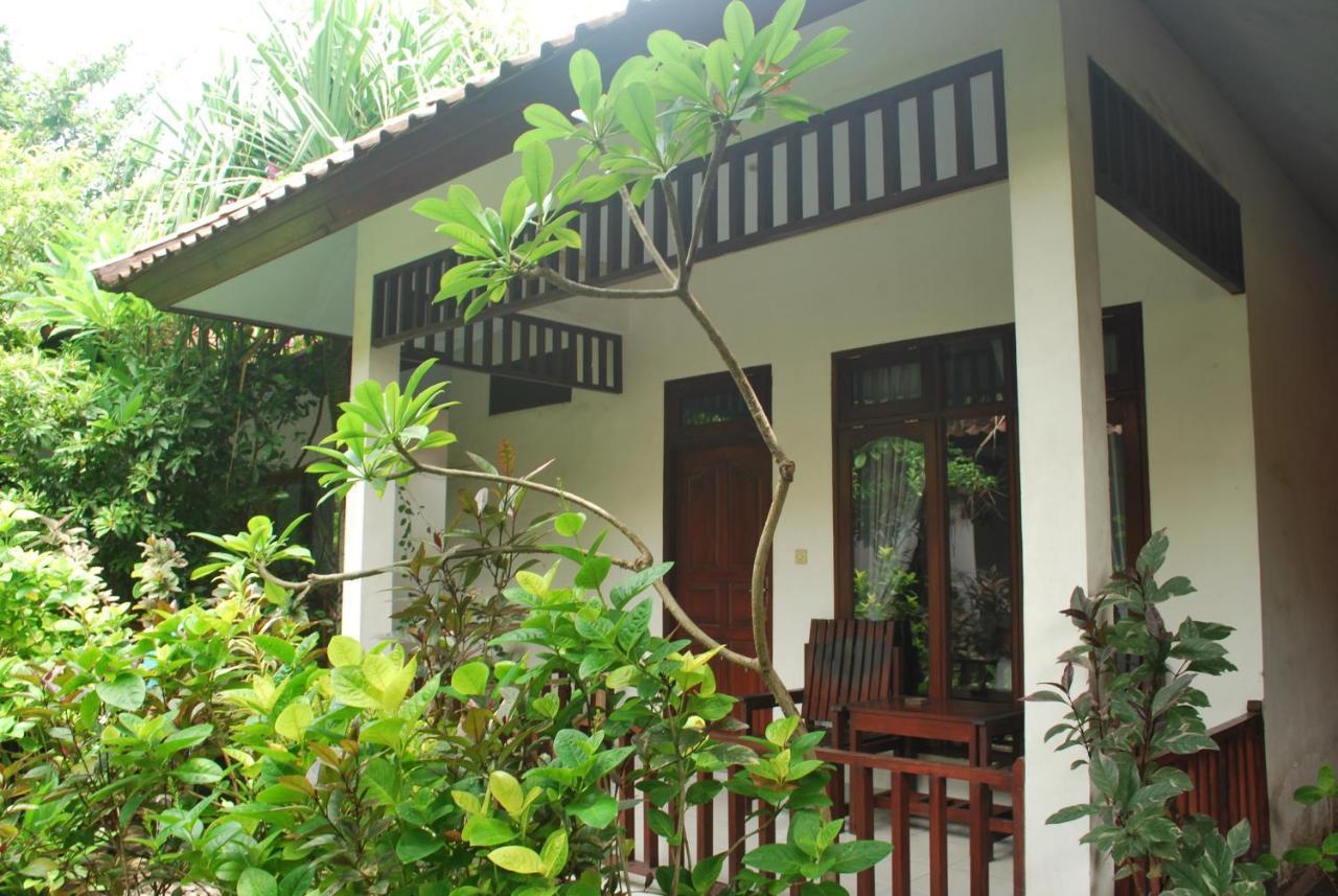Gili Smile Bungalow Gili Trawangan Eksteriør billede