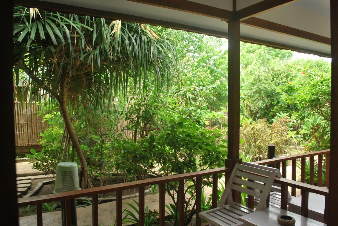 Gili Smile Bungalow Gili Trawangan Eksteriør billede