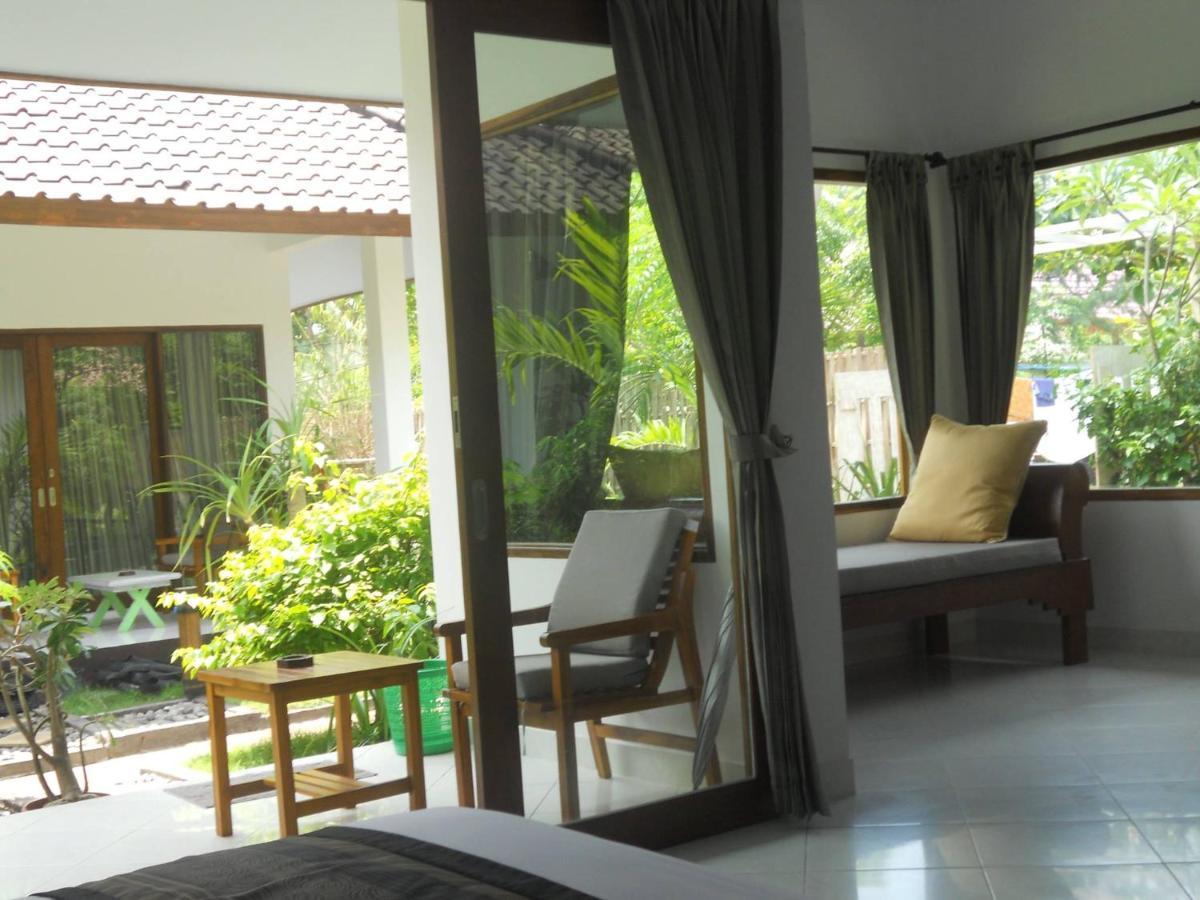 Gili Smile Bungalow Gili Trawangan Eksteriør billede