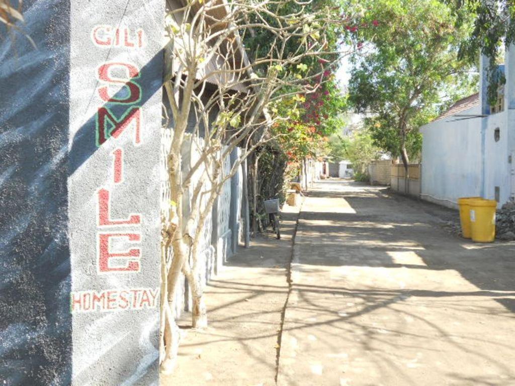 Gili Smile Bungalow Gili Trawangan Eksteriør billede
